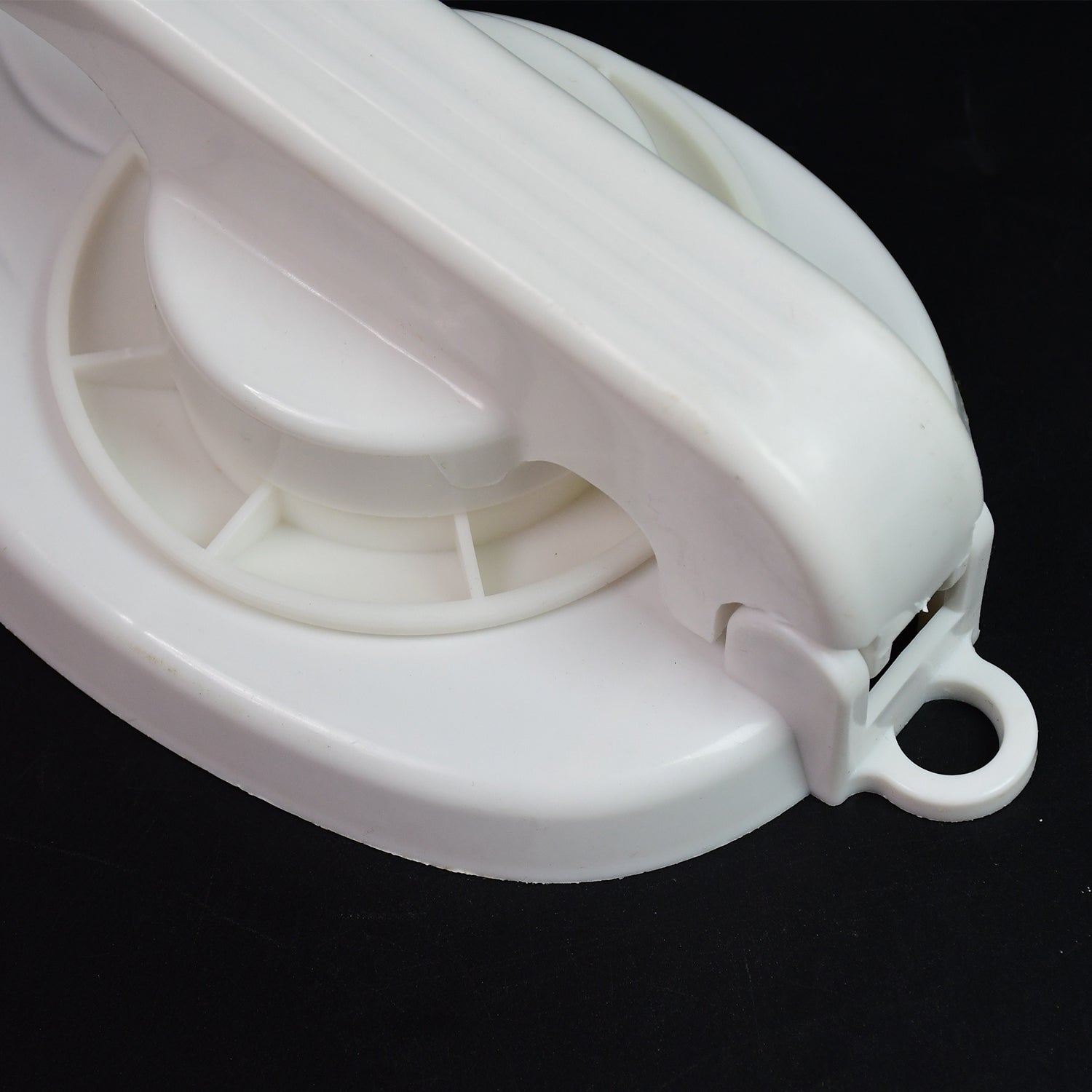 Purchase Puri Chapati Plastic Press Machine | – coreldove.com