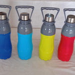Mix color plastic sports bottle, 1.8L, insulated, leakproof, BPA-free.
