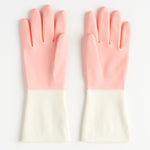  Gloves 
