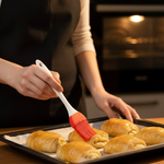 Spatula and Pastry Brush for Cake Decoration