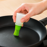 Silicone Cooking Oil Bottle With Basting Brush (Cap Not Include)