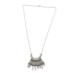 Traditional chandelier pendant        
