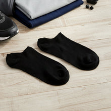 Classic Low-Cut Invisible Socks (1 Pair / Mix Size & Design)