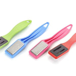 Foot scrubber for effective dead skin removal