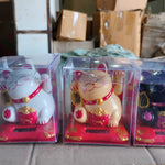 Waving Cat 